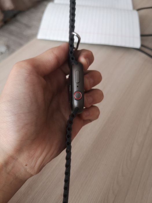 Продаю часы в отличном состоянии