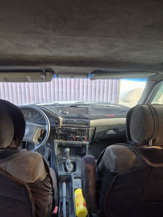 Продам  BMW 520 .