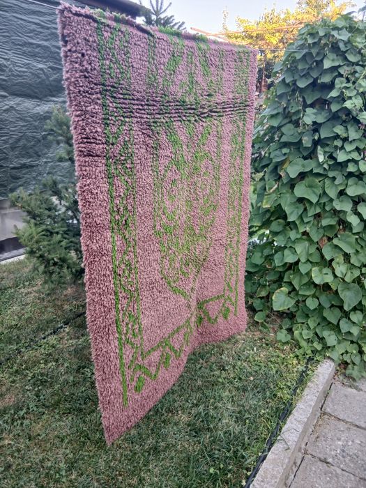 Ръчно тъкани родопски китеници