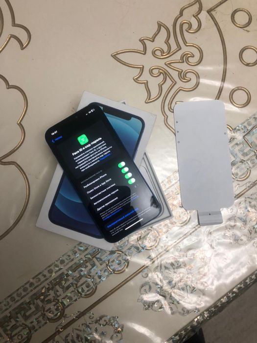 Аифон 12 128гб 100%