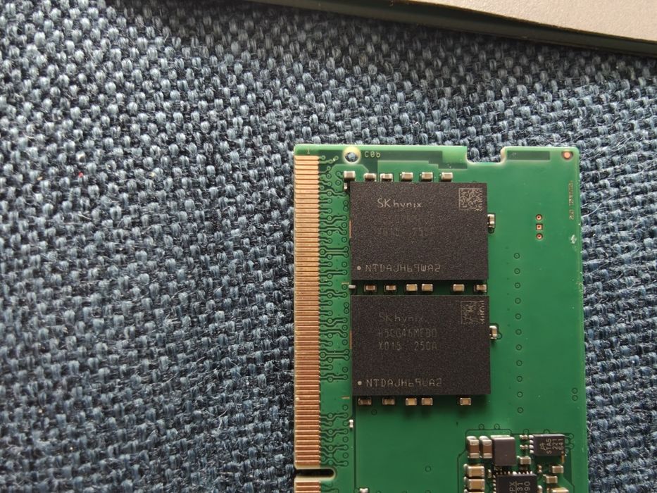 16 Gb RAM DDR5 laptop, dual channel