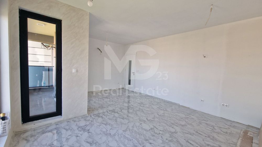 Продава се Двустаен апартамент в Пловдив, Каменица 2 - 67 кв.м за 1066 €/кв.м - Снимка #2