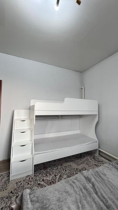 детский кровать двухэатжный б/у