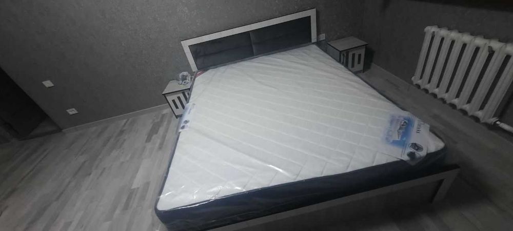 Срочно продаётся квартира на Хувайдо махалла Банковский дом 106 КВ