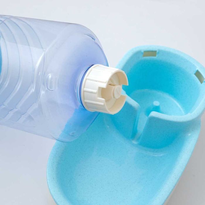 Диспенсър за вода или храна 3700 мл за кучета или котки