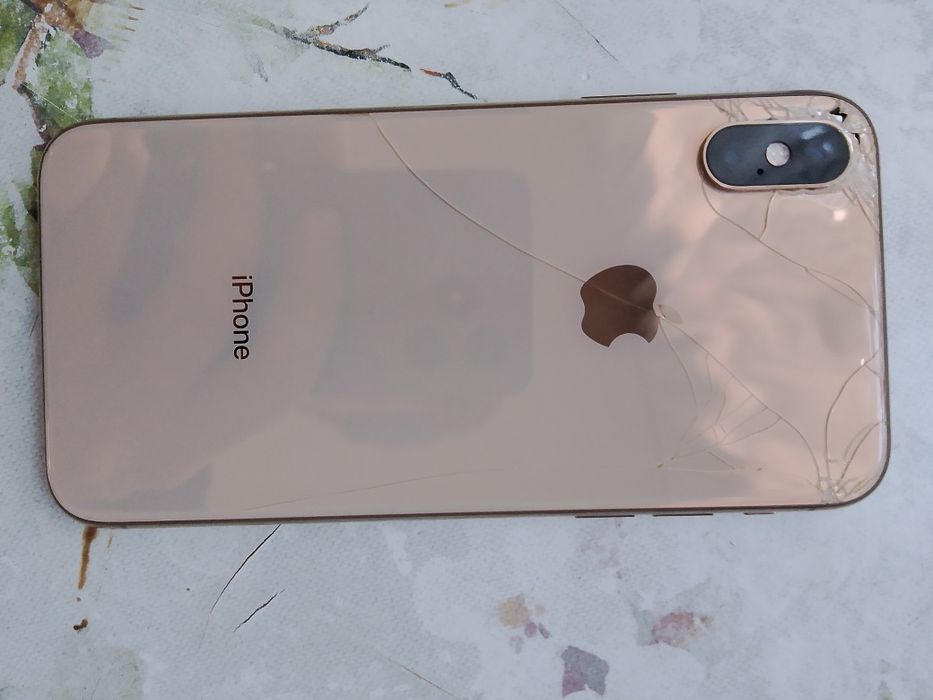 Продам iphone xs 256gb