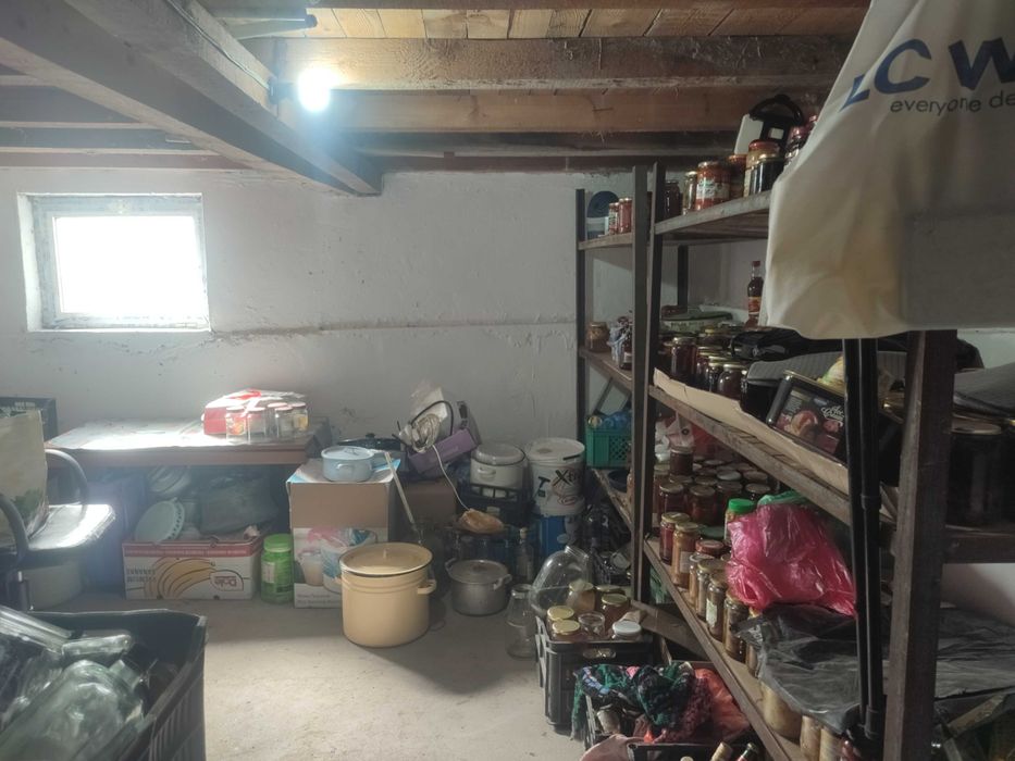 Самостоятелна тухлена къща