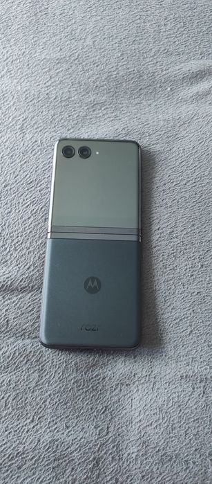 Motorola razr 40 ultra сгъваем