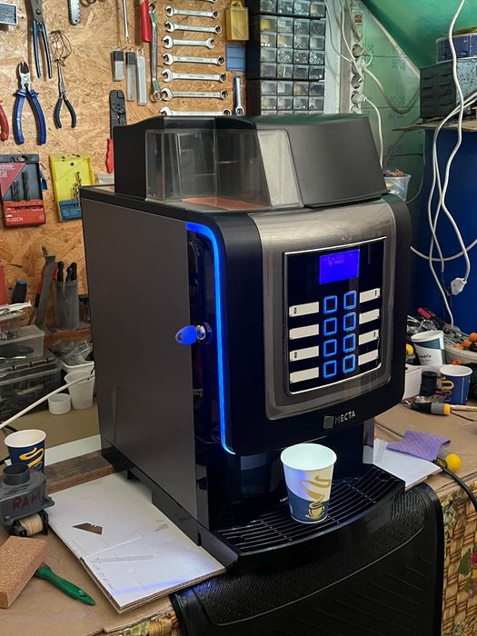 Aparat cafea Necta Koro Prime – revizie completă, doar 20.000 cafele!