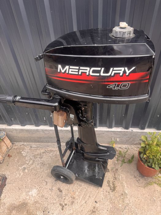Vand motor Mercury 4 ps