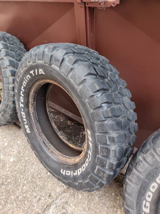 Anvelope AT/MT BF Goodrich Mud Terrain T/A 225/75/R16