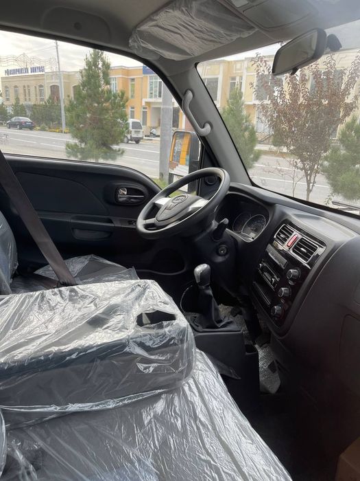 Jac X200 1 yil kafolatiga ega