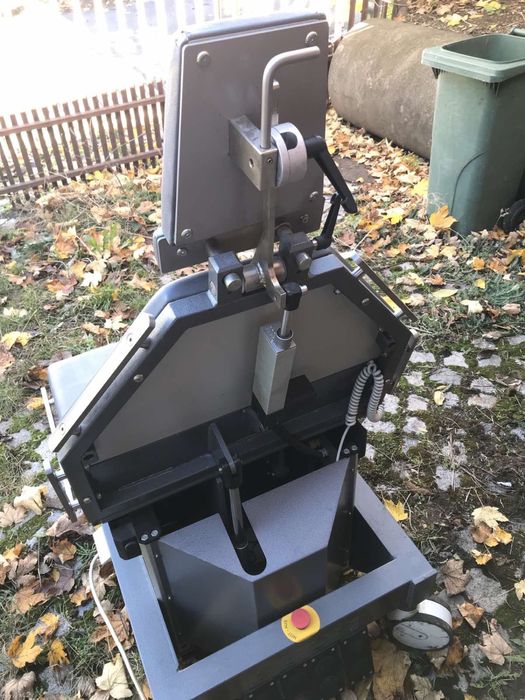 Професионален медицински стол