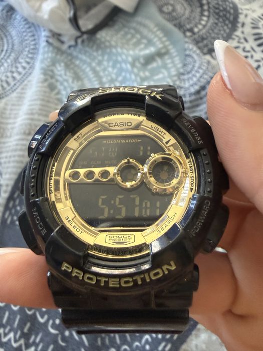 Часовник G- shock