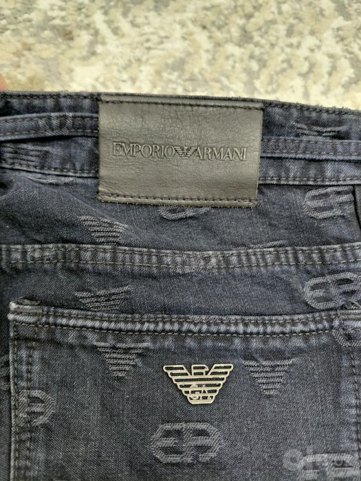 Oригинальные джинсы Emporio Armani
