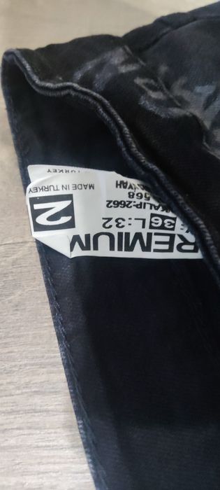 Нови Мъжки Дънки