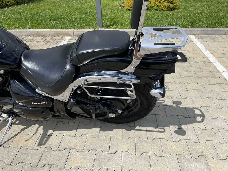 Suzuki Intruder M800