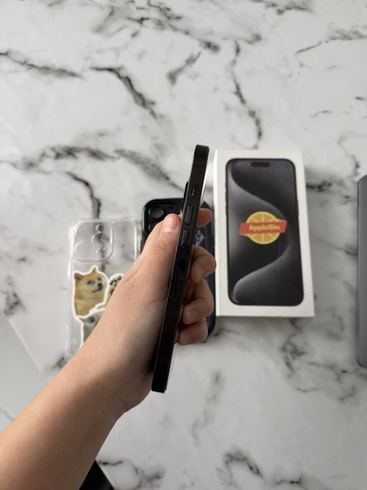 Продам айфон 14 про