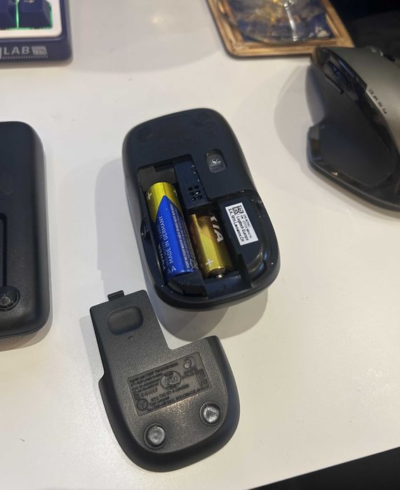 Клавиатура + мишка Logitech MK 220