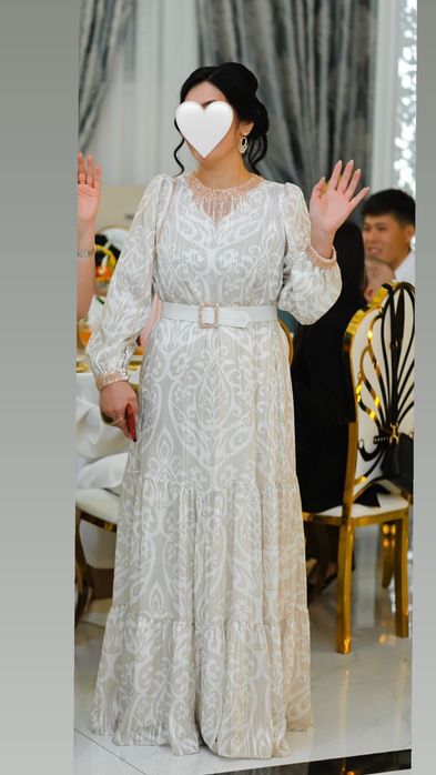 Продам красивое платье на той