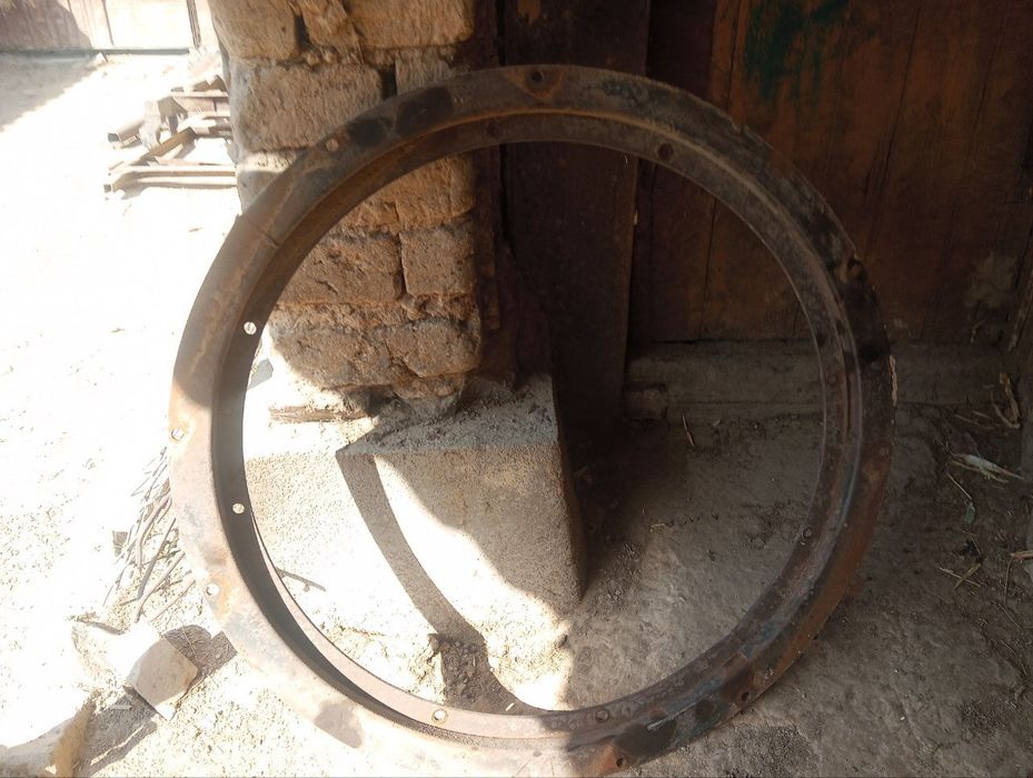 Zapchastlar sotiladi