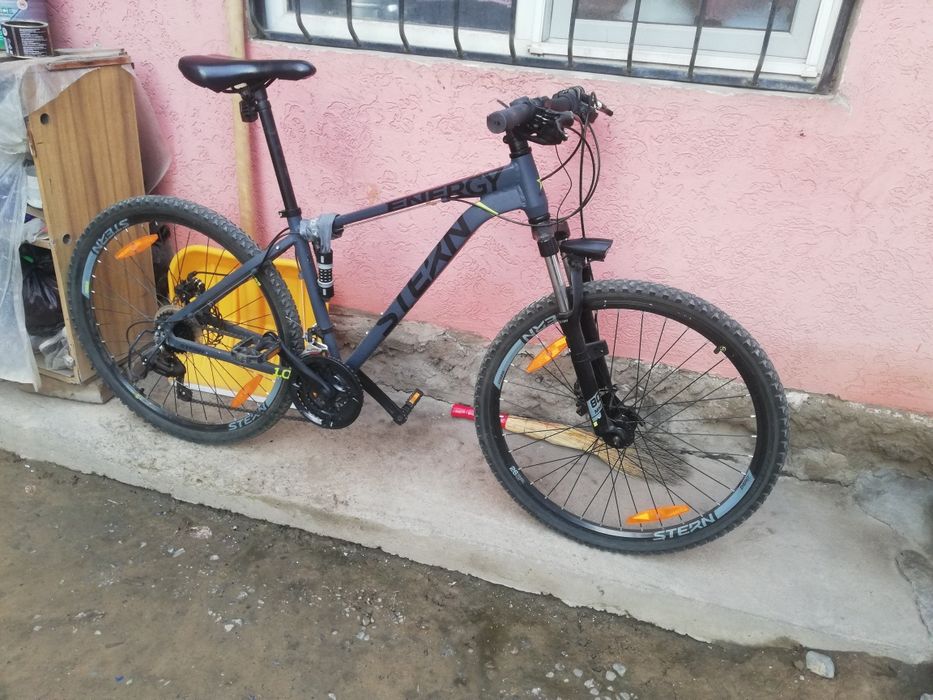 Велосипед фирменный стерн новый