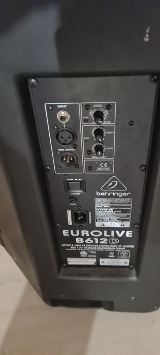 Boxe behringer active