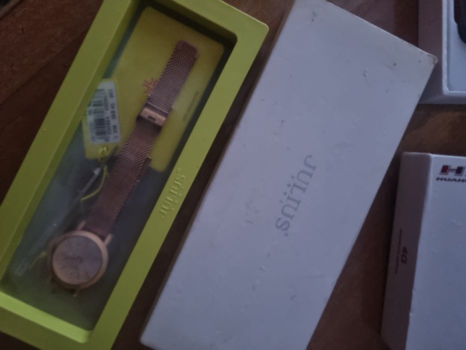 Продам часы джулиус