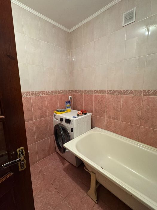 Продам 3 комнатную в центре