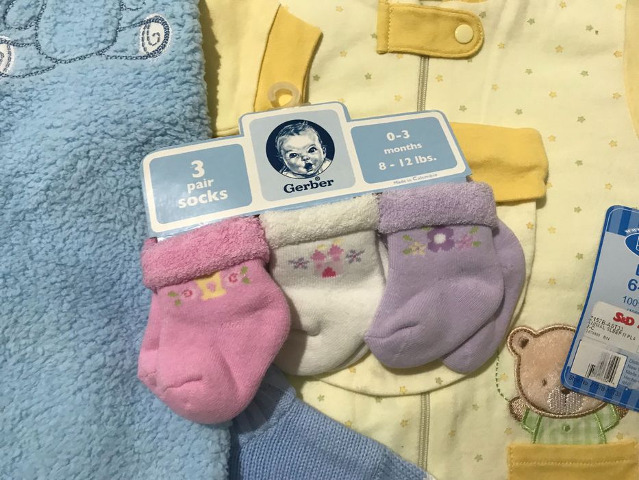 Детские колготки 4-6 и носочки разные