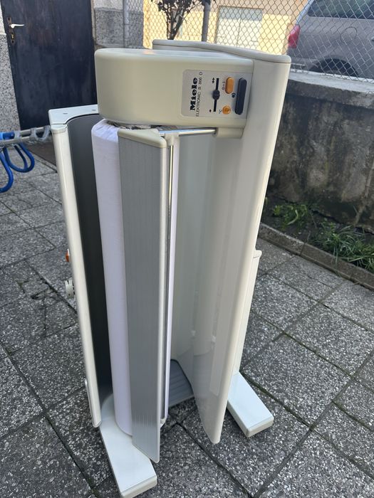 Гладачна машина-каландър Миеле/Miele