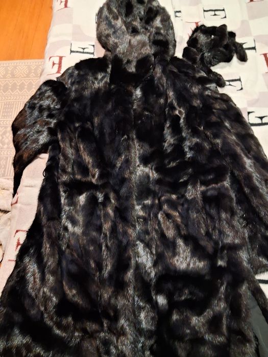 Продам норковую шубу