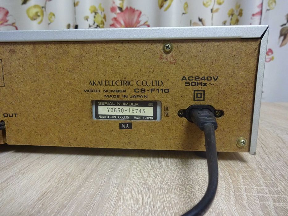 Casetofon deck Akai CS-F110