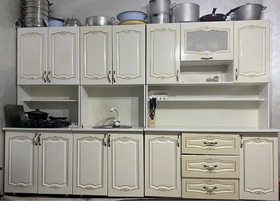 Кухонный гарнитур