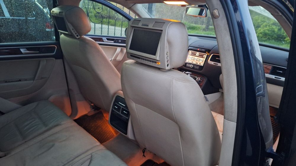 VW Touareg 3.0 TDI V6, CAS 240 к.с. , 60 броя на части