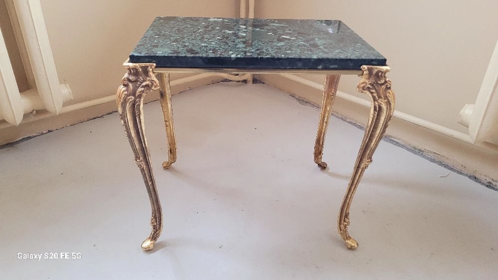 Декоративна холна масичка от средата но 20в