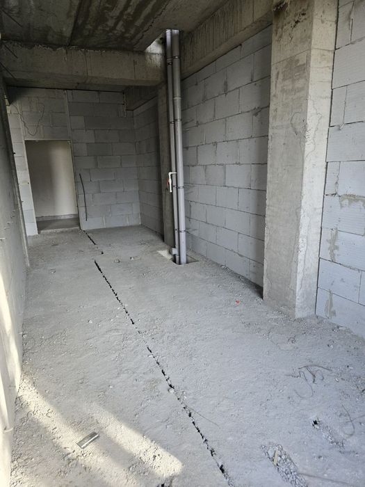 Срочно сотилади 2 хонали квартира!
Новостройка, Алгоритм-31 да жойлашг