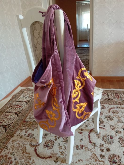 Продам қоржын велюровый