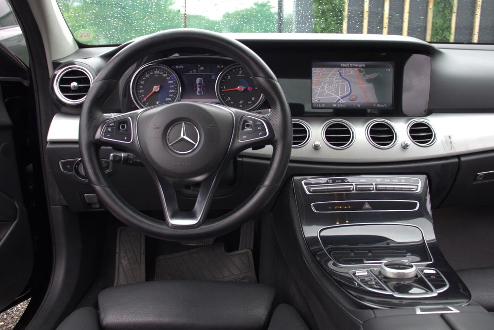 Mercedes-Benz E200 Avangarde!Rate!Finantare!