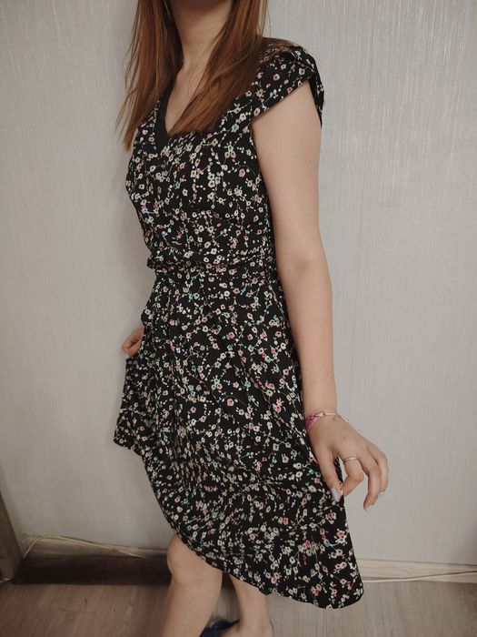 Рокли размер S различни цветове