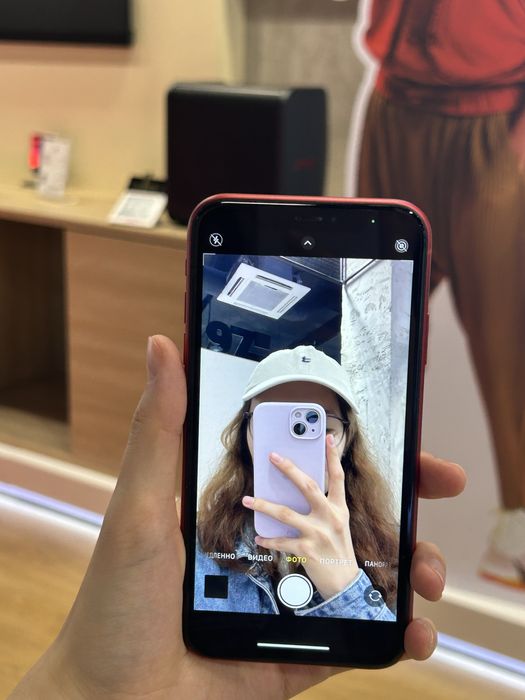 Продам Iphone XR