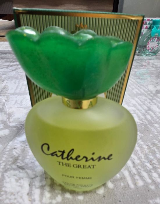 Продам духи в оригинале (Дубай) Aromasqu