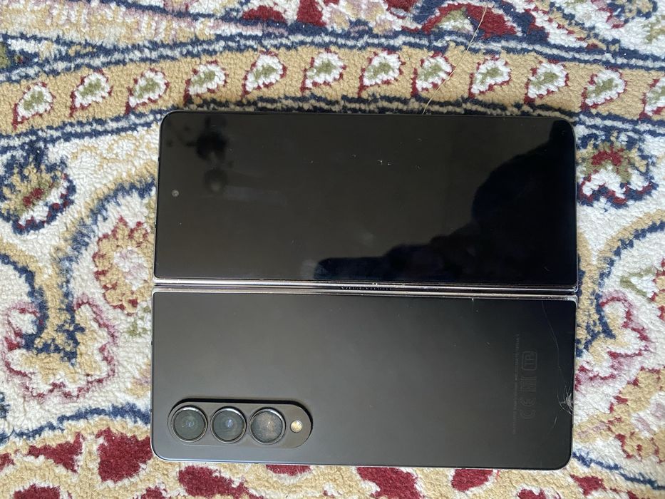 Samsung Galaxy Z Fold2 5G