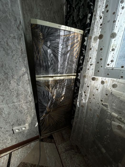 Срочно продам холодильник