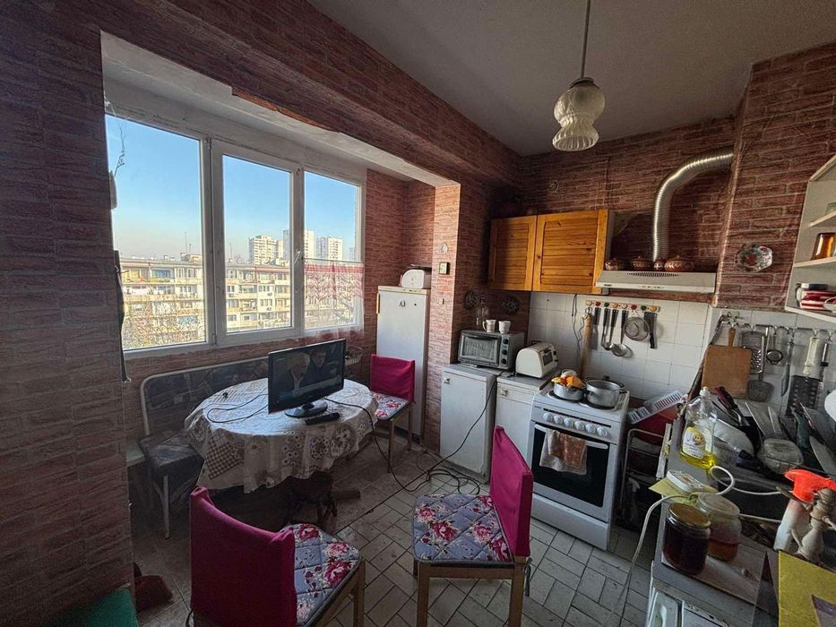 Продава се Двустаен апартамент в София, Борово - 60 кв.м за 1530 €/кв.м - Снимка #4