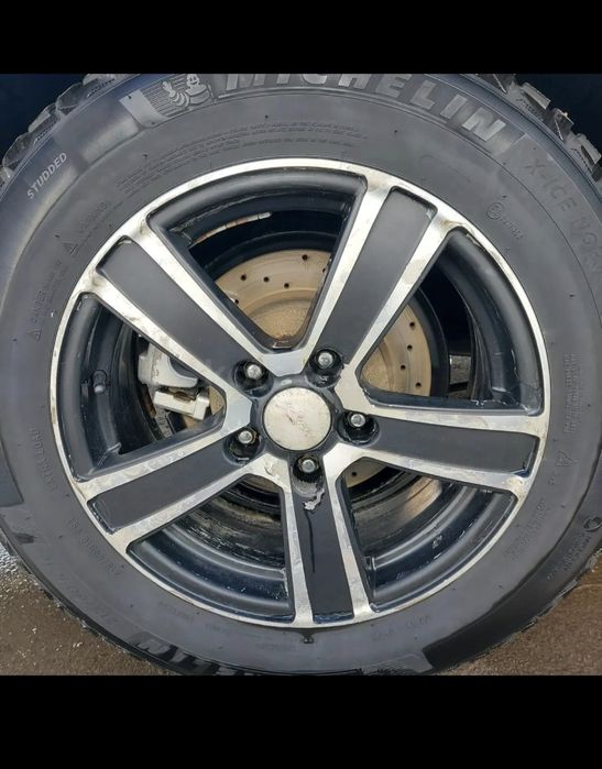 Продам диски на R16 5×114,3