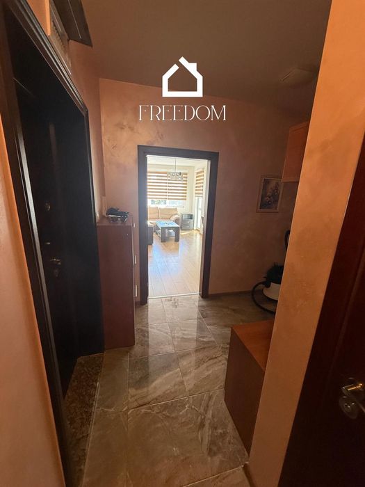 Дава се под наем Тристаен апартамент в Варна, Бриз - 112 кв.м за 700 € - Снимка #15