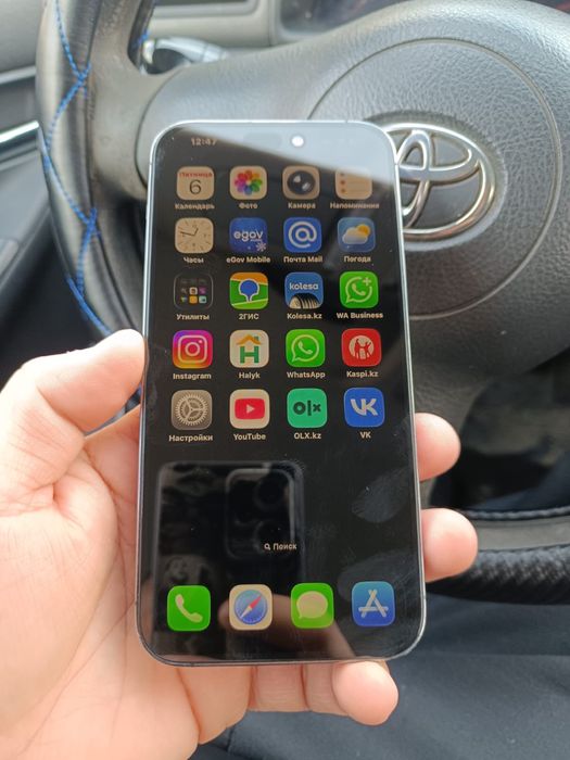 Продам обмен айфон  14 про макс 128