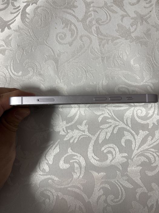 Продам i Phone 14 128GB