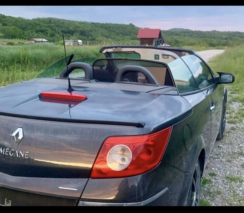 Vand Ranault Megane 2 CC decapotabil, GPL